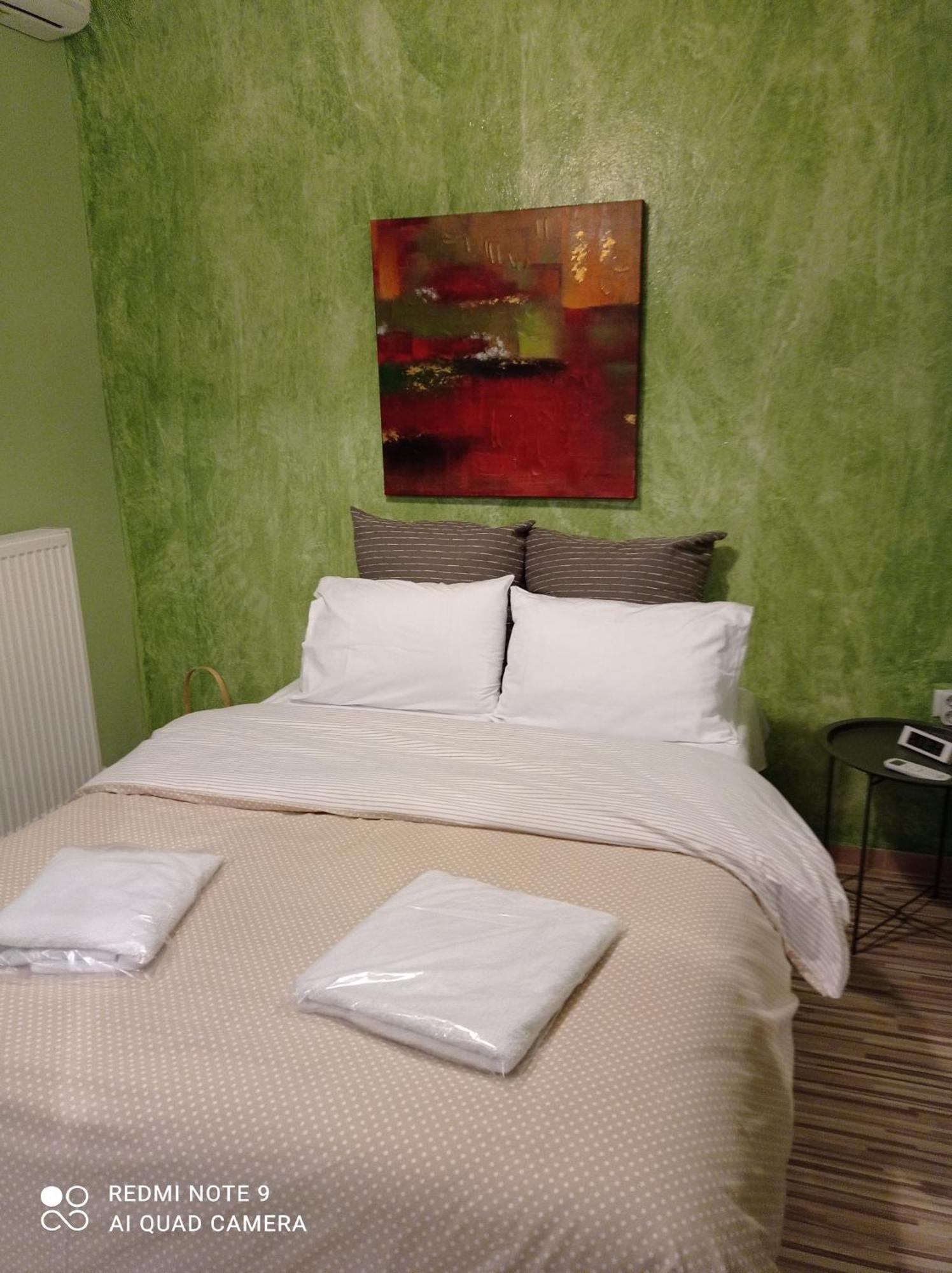 Deppy'S Apartments Xanthi Room photo